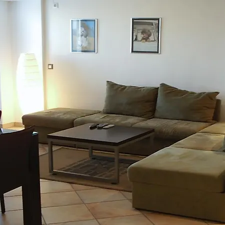 Decebal - Central 3-room